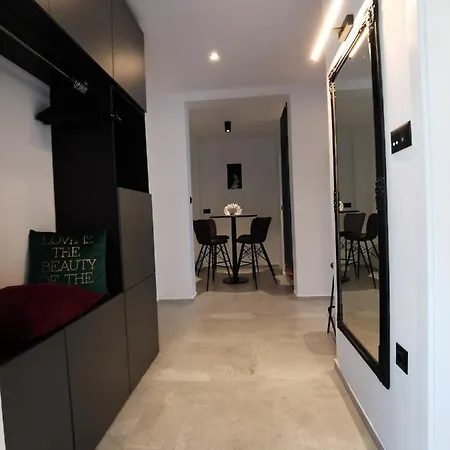 Luxury Zola Appartamento *