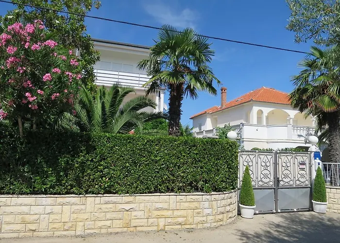 Luxury Zola Apartman *