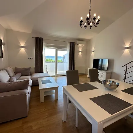 Luxury Zola Apartamento