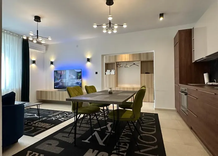 Luxury Zola * Ζαντάρ